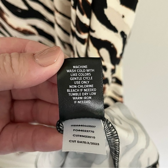 NWT Torrid Maxi Studio Knit Midi Dress Watercolor Zebra Tan Brown Orange Size 2X - Picture 14 of 14